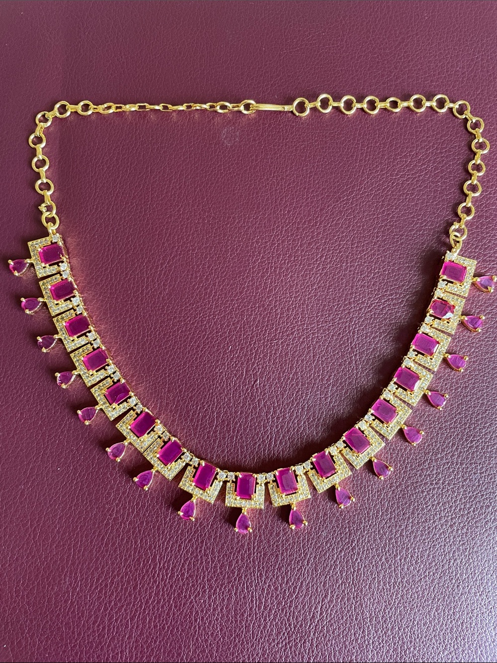 Gold-Tone Necklace with Fuchsia Gem Accents